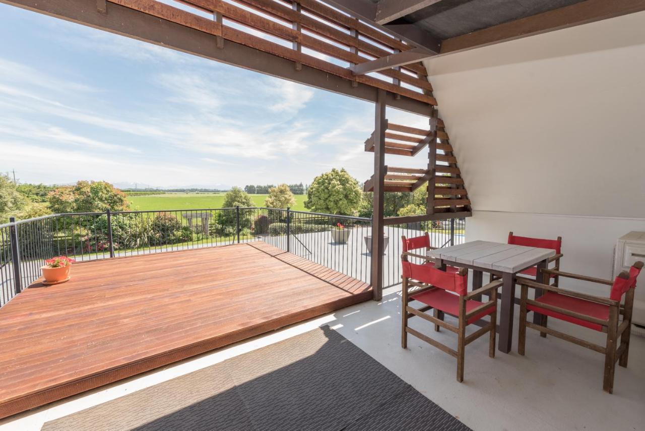 Riverfields Ashburton Extérieur photo